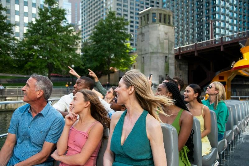 Lake Michigan & Chicago River: 75 Minute Speedboat Cruise - Photo 1 of 6